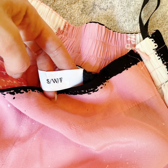 SWF Wide Leg Flowy Pants Pink Combo Graphic - Picture 6 of 12